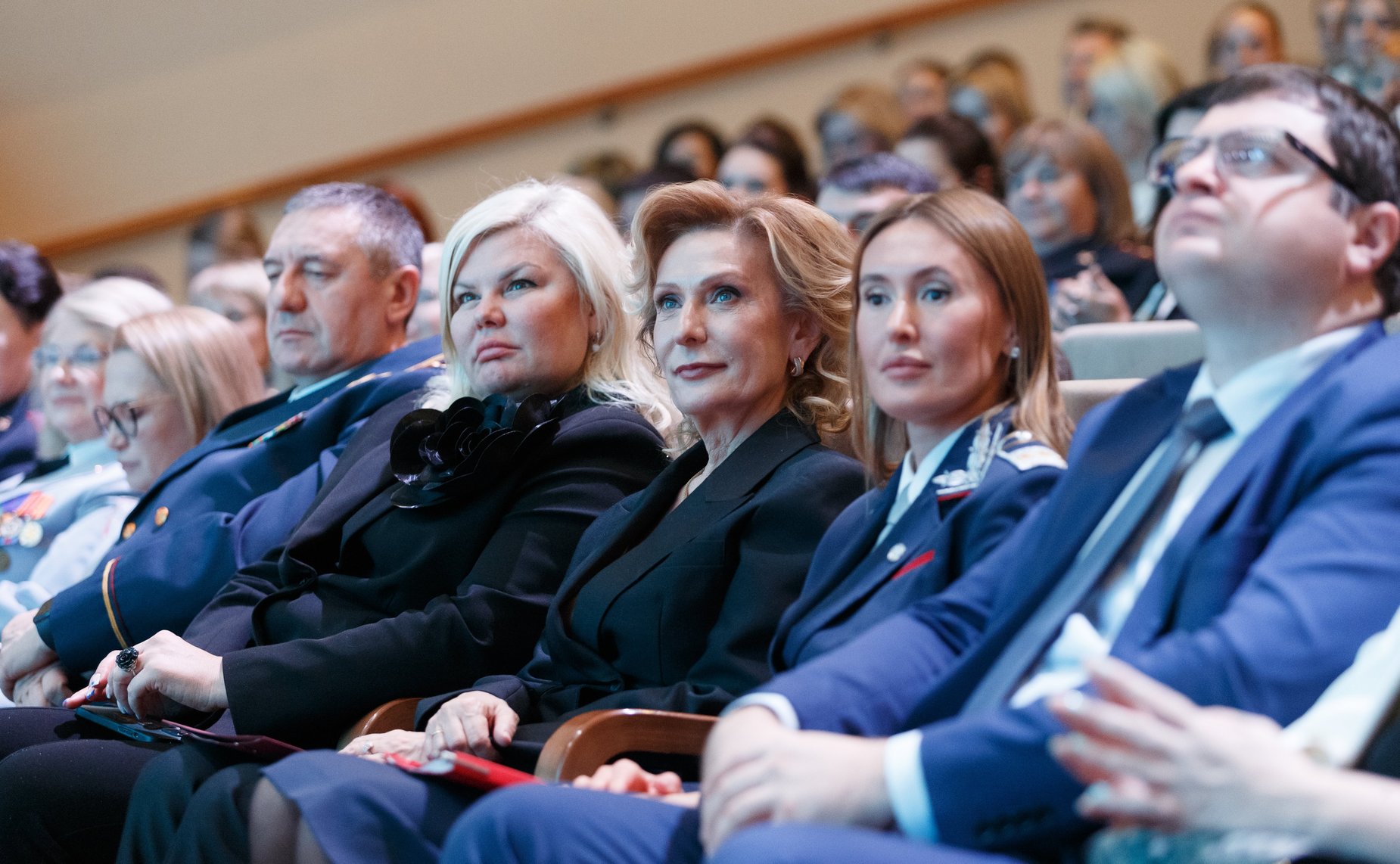 Заместитель Председателя СФ, полковник Вооруженных Сил РФ Инна Святенко открыла первый Московский форум «Женщины в погонах – ZаРазвитие»