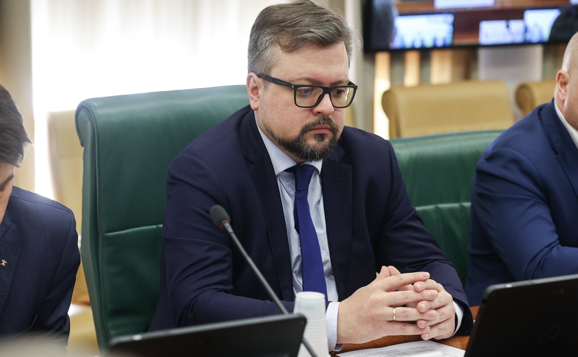 Круглый стол Комитета Совета Федерации по экономической политике совместно с Комитетом Совета Федерации по аграрно-продовольственной политике и природопользованию на тему «Обеспечение потребности экономики в твердых полезных ископаемых»