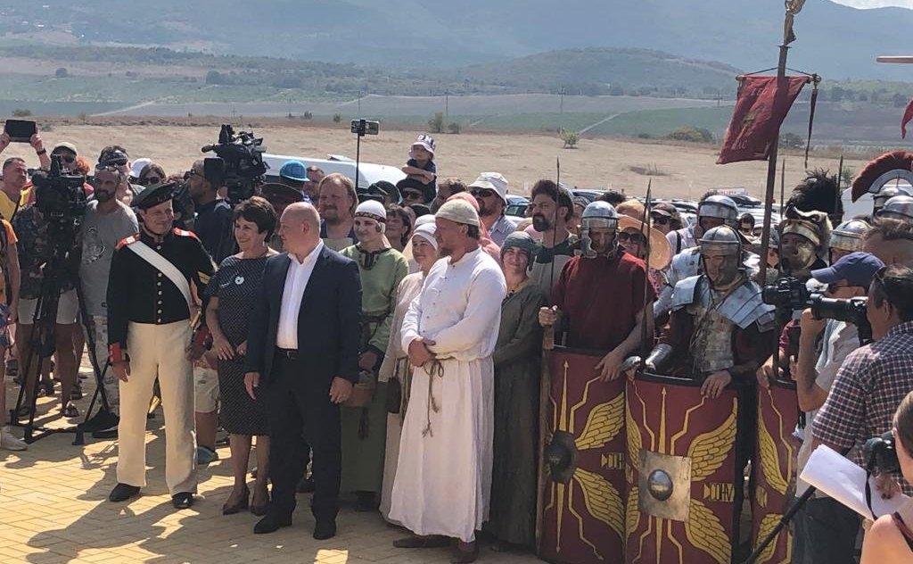 Екатерина Алтабаева приняла участие в открытии нового культурного объекта Севастополя — парка живой истории «Федюхины высоты»