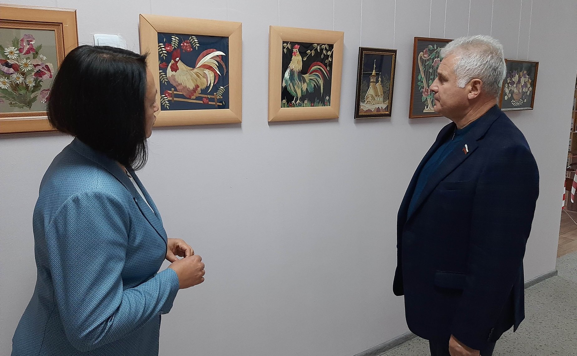 Сергей Мартынов посетил библиотеку и отметил успешную работу ее коллектива