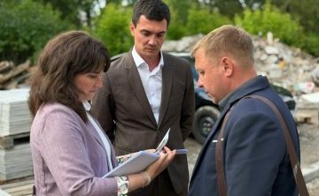 Роман Маслов проинспектировал капремонт школы в Череповце
