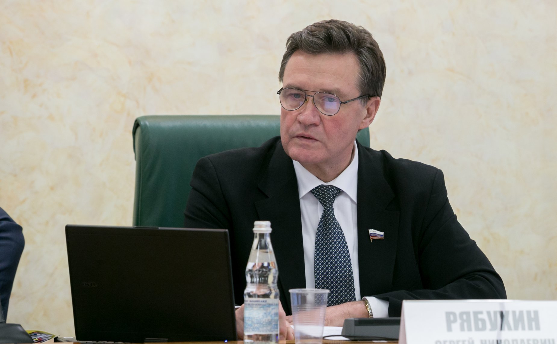 Расширенное заседание Комитета Совета Федерации по бюджету и финансовым рынкам с участием представителей Оренбургской области. Рябухин