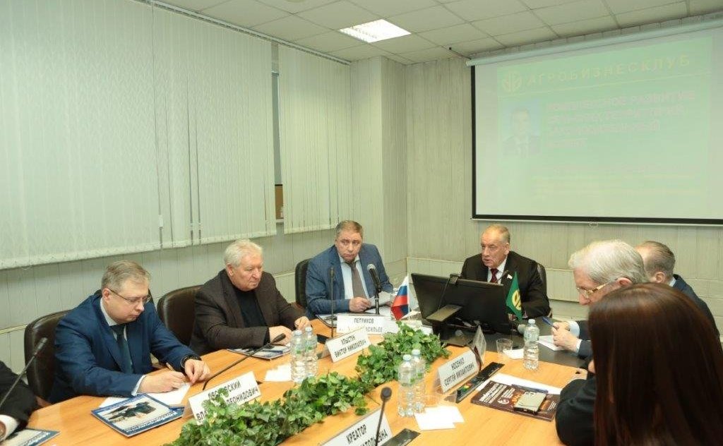 Сергей Митин провел заседание Международного «Агробизнесклуба»