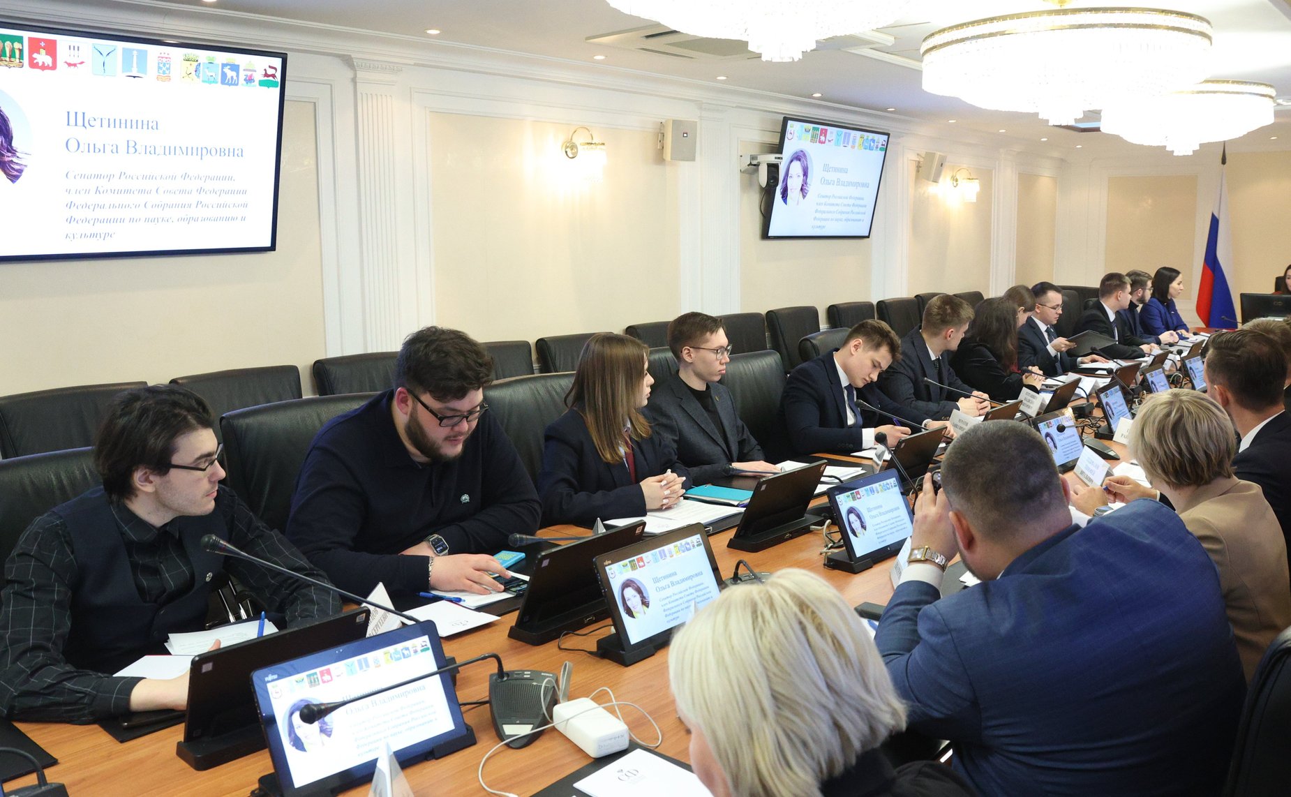 Встреча с членами Ассоциации молодежных палат (парламентов) при представительных органах муниципальных образований, являющихся административными центрами субъектов РФ Приволжского федерального округа в СФ