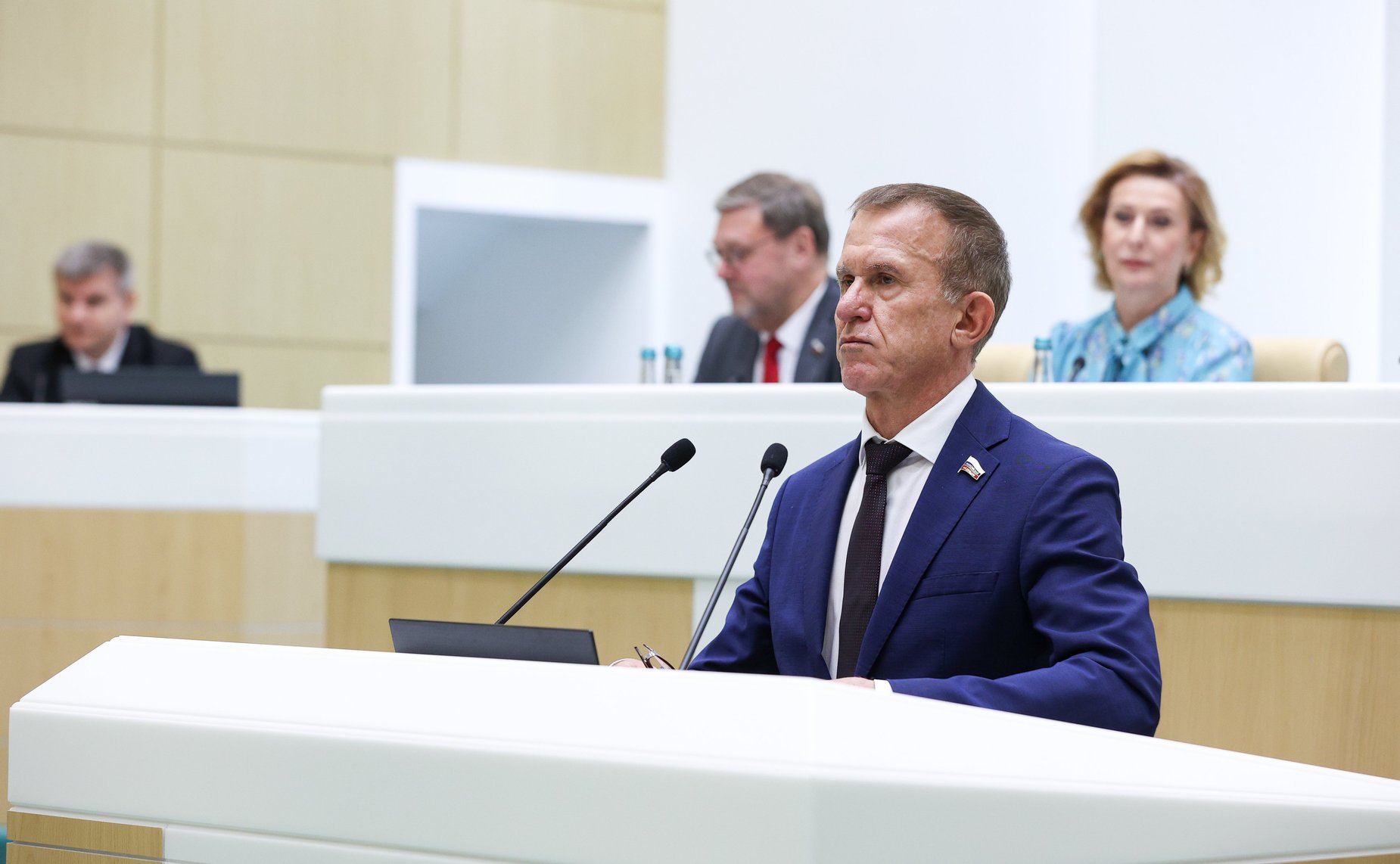 Владимир Кравченко