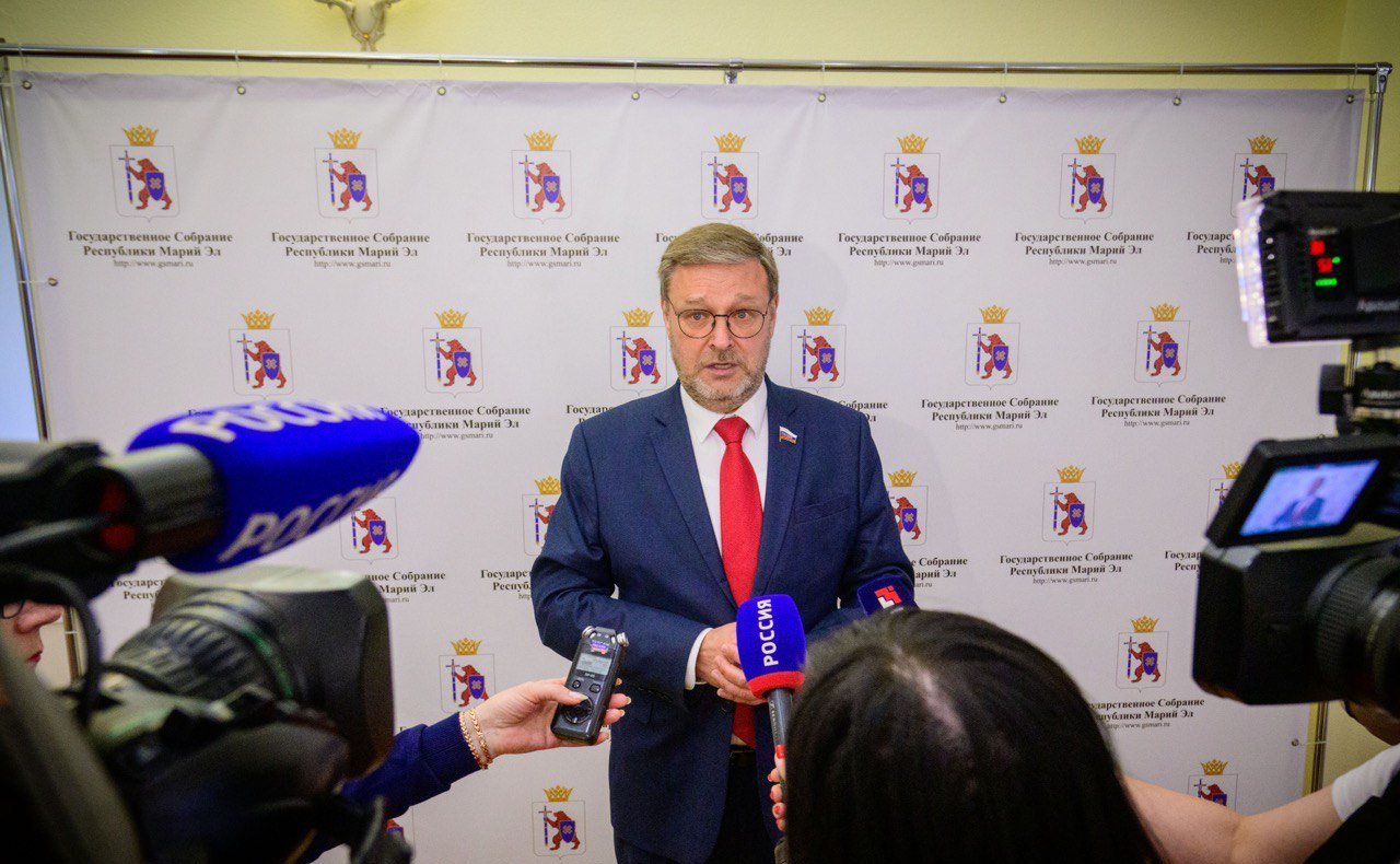 Константин Косачев