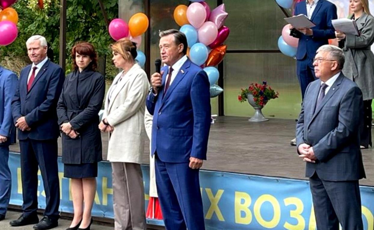 Сергей Рябухин в День знаний посетил Московский государственный гуманитарно-экономический университет — учреждение инклюзивного образования