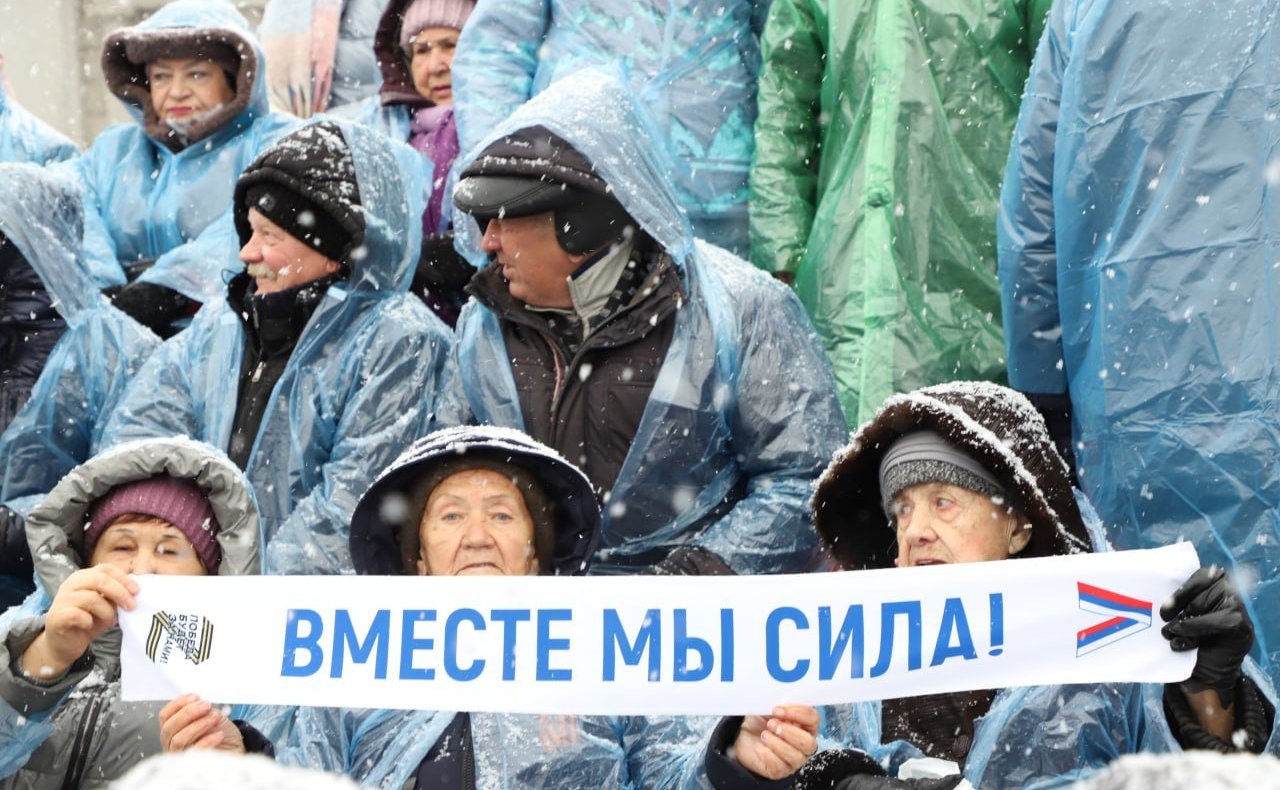 Под девизом «Наша семья – наша Победа!» в Самаре прошел Парад Памяти (фото Екатерина Елизарова «Самарская газета»)