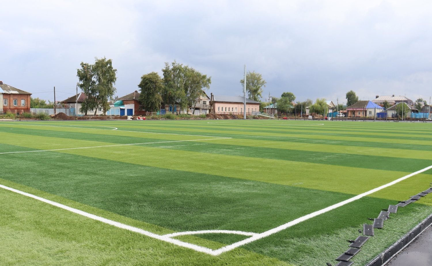 Олег Алексеев в рамках поездки в регион посетил Марксовский район