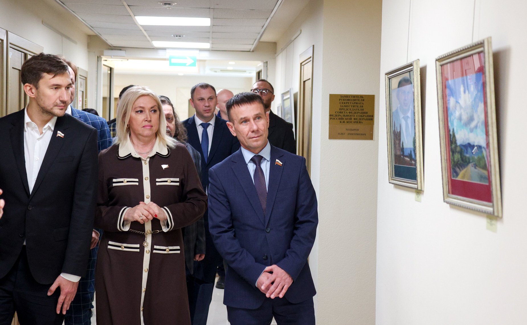 Церемония открытия выставки живописи А. Буртасенкова «Под Русским небом Крыма»