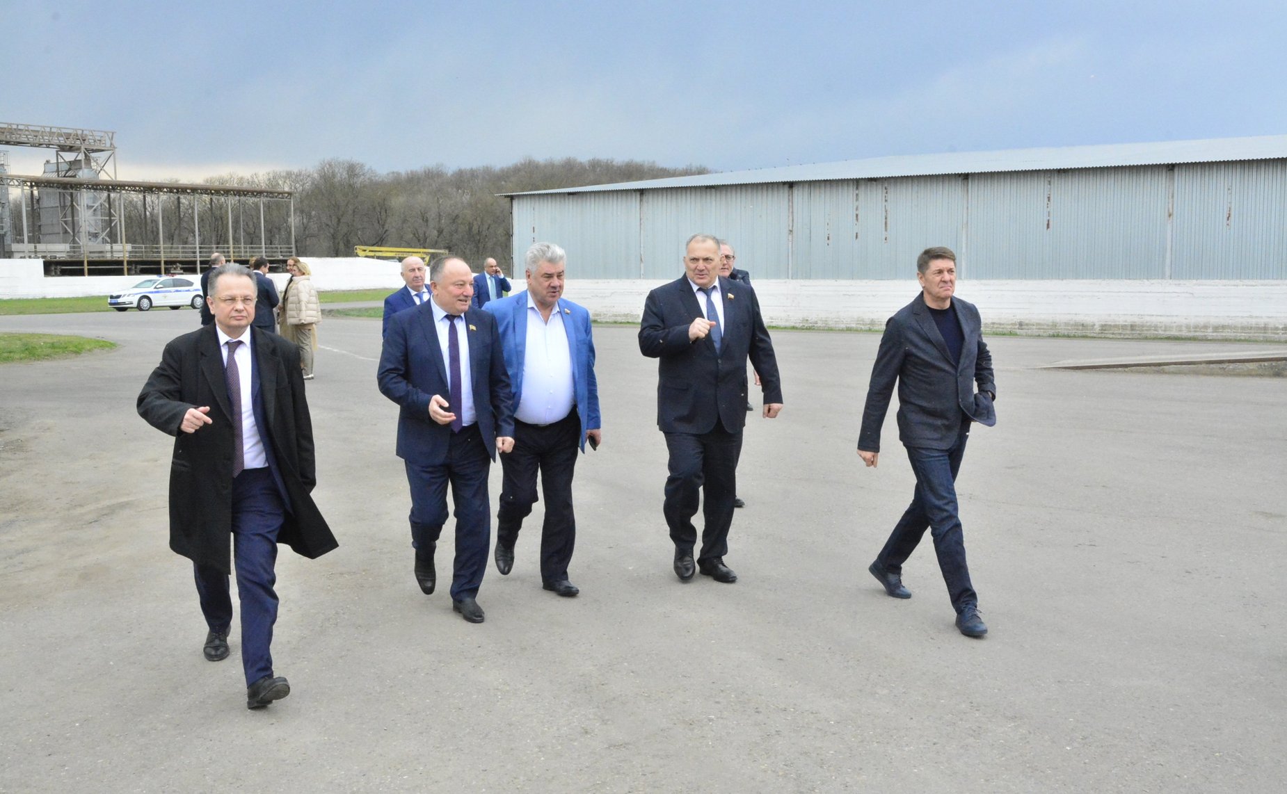 Делегация Совета Федерации во главе с первым заместителем Председателя СФ Андреем Яцкиным прибыла в Карачаево-Черкесскую Республику для обсуждения актуальных вопросов развития АПК