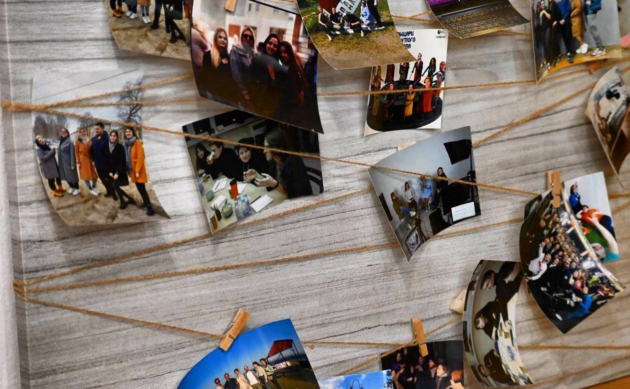 Айрат Гибатдинов вручил диплом проекта «Социальный курс: идеи нового времени» проекту «Ночная мэрия Ульяновска: организация вечернего и ночного досуга в городе»