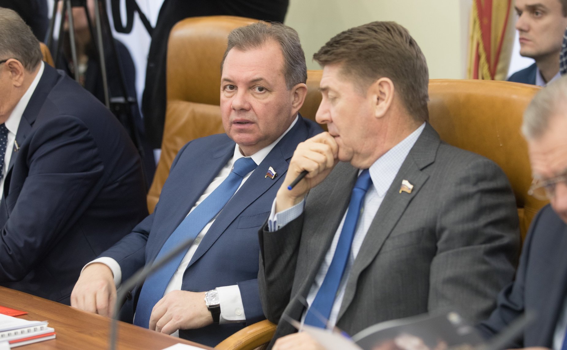 В. Павленко и А. Шевченко