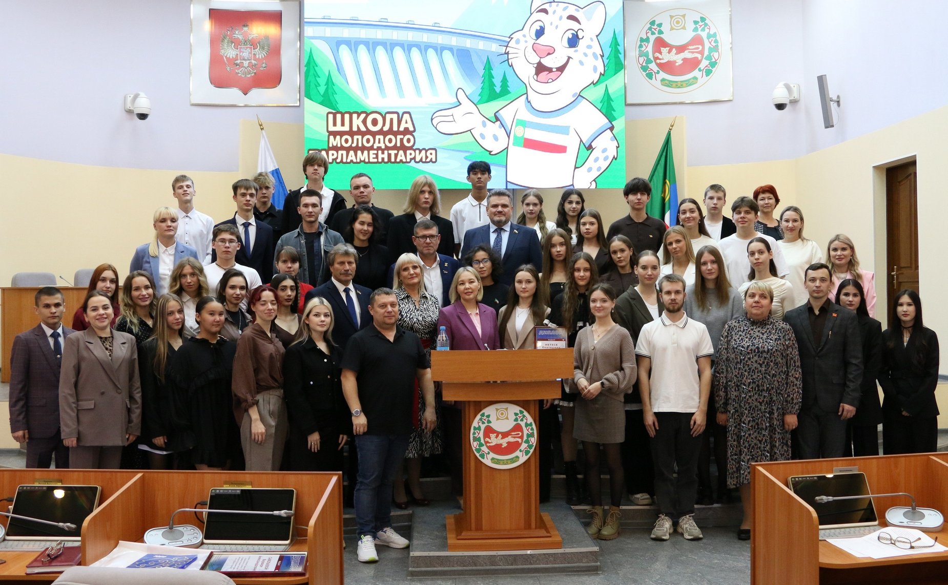 Александр Жуков принял участие в подведении итогов прошедшей в регионе первой «Школы молодого парламентария»