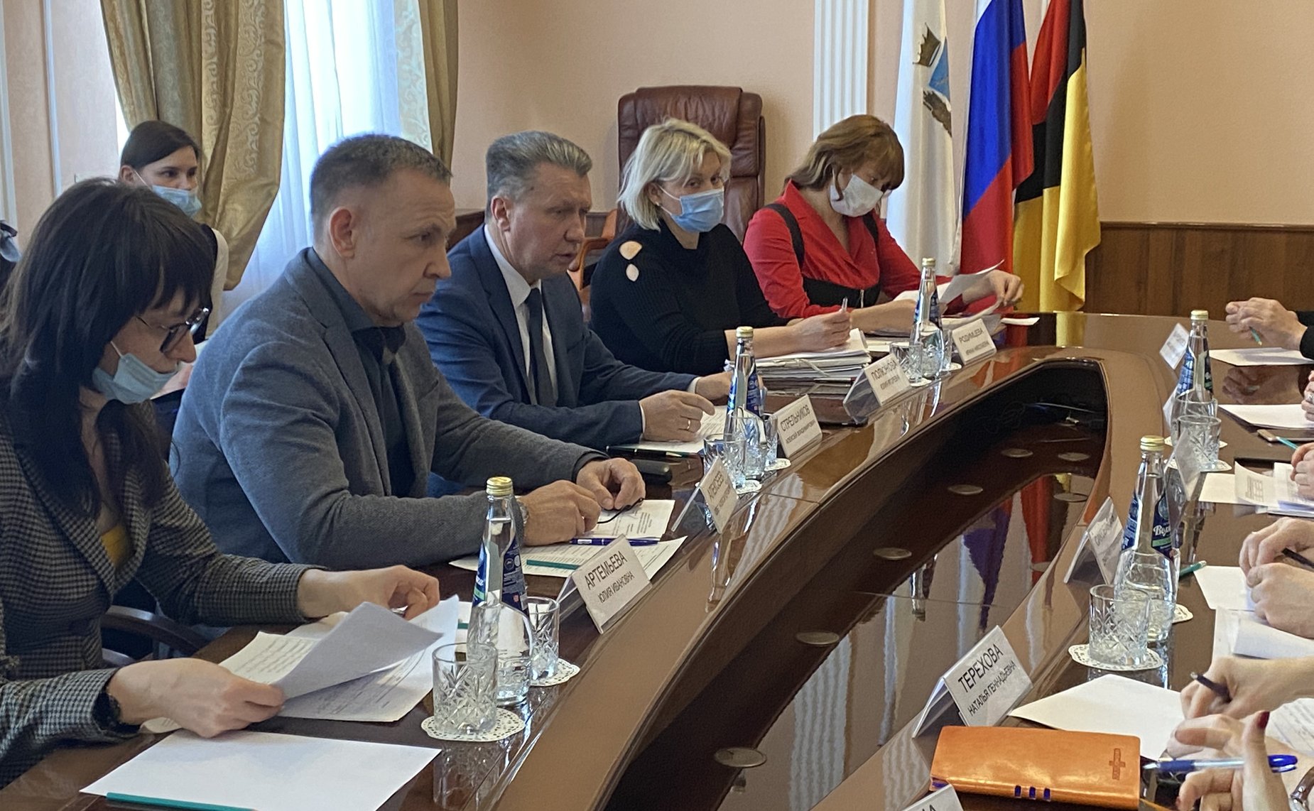 Олег Алексеев во время рабочей поездки в регион провел рабочее совещание по вопросу кадастровой оценки муниципального имущества