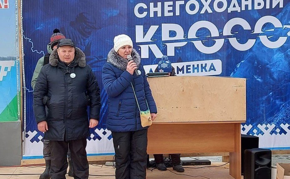 Денис Гусев принял участие в 15-м муниципальном мотокроссе на снегоходах, прошедшем в Ненецком автономном округе
