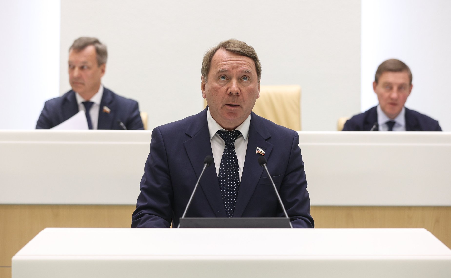 Владимир Кожин