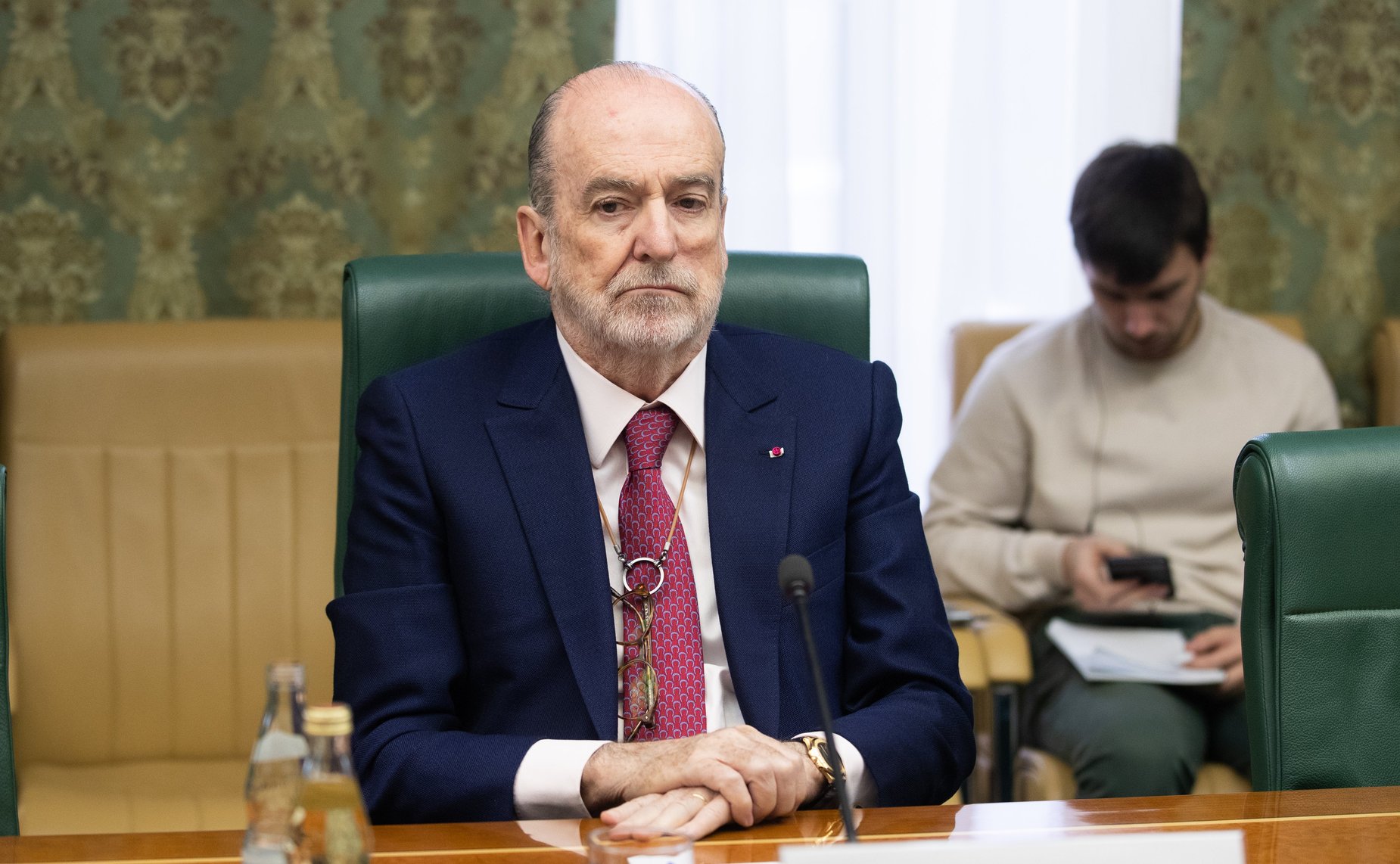 Встреча К. Косачева с Почетным председателем форума «Кран-Монтана» Ж.-П. Картероном