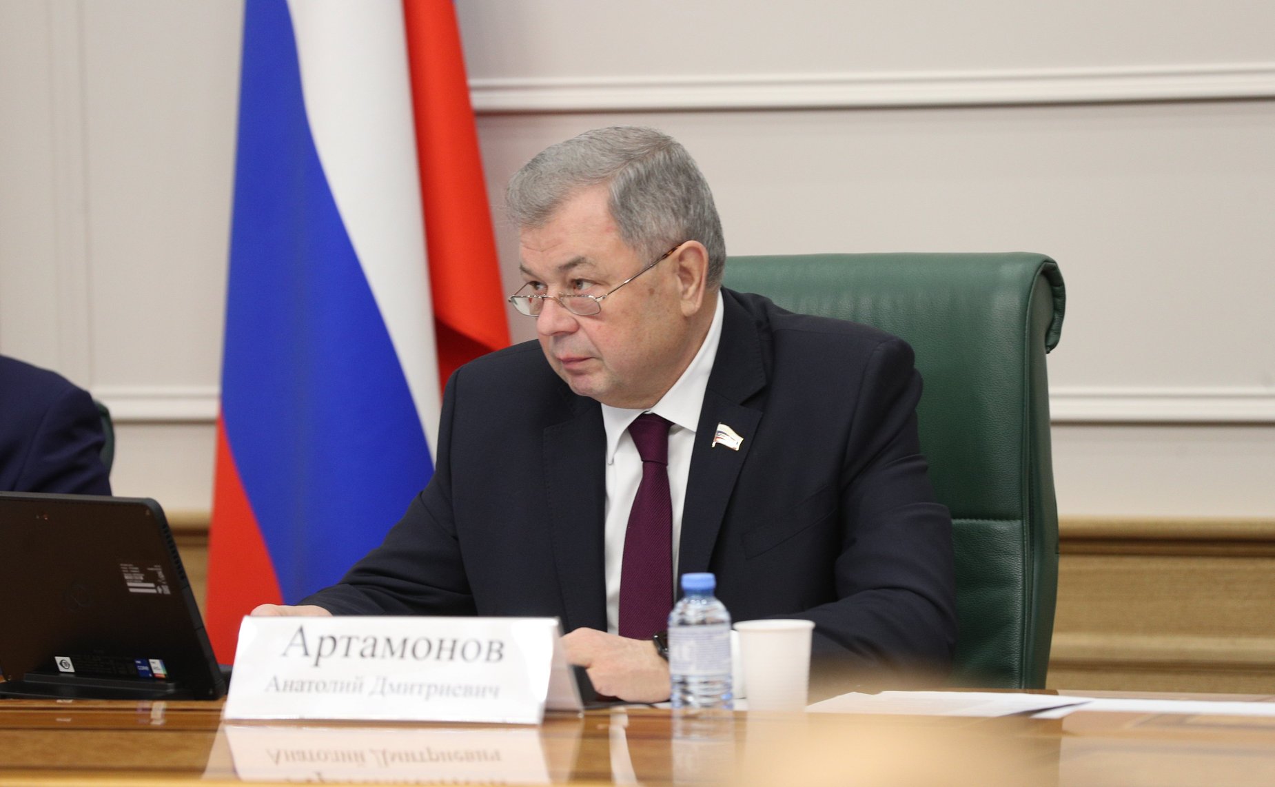 Анатолий Артамонов