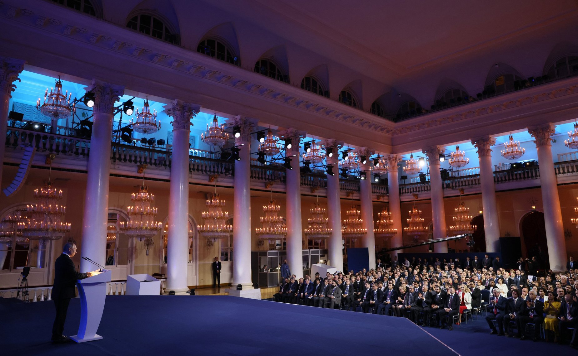 Сенаторы во главе с Председателем СФ Валентиной Матвиенко приняли участие в торжественной церемонии открытия международной парламентской конференции «Россия – Латинская Америка»