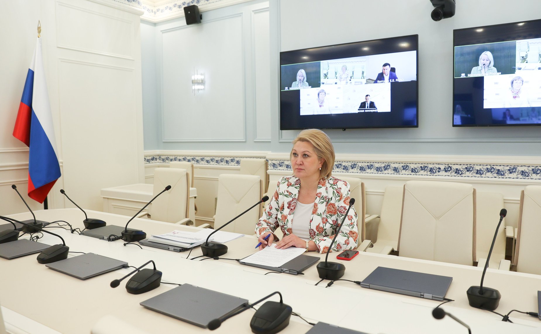 Лилия Гумерова выступила на Всероссийском совещании детских школ искусств