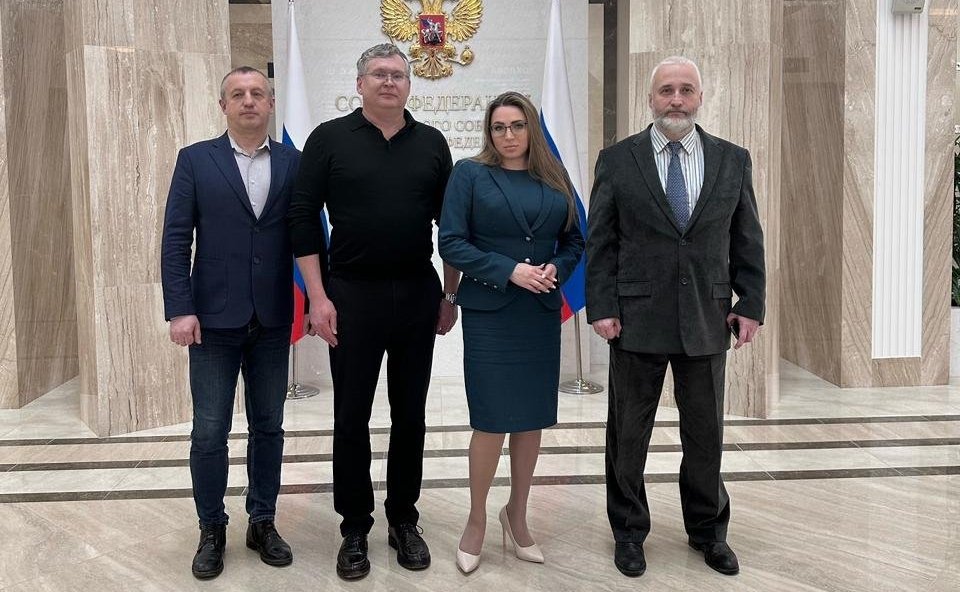 Елена Шумилова провела совещание рабочей группы по стимулированию добычи тяжелых нефтей на площадке Совета Федерации