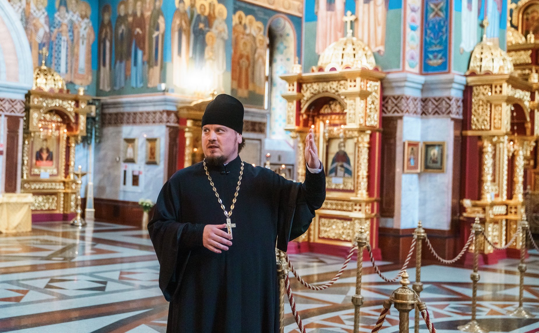 В рамках выездного заседания Комиссии СФ по развитию креативных (творческих) индустрий и народных художественных промыслов в России сенаторы посетили культурно-просветительные и социальные объекты