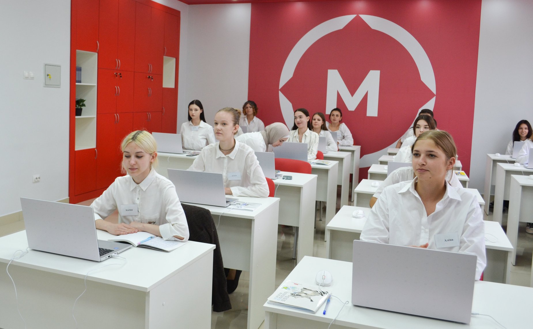 Совместное выездное совещание Комитета СФ по науке, образованию и культуре и Комитета СФ по федеративному устройству, региональной политике, местному самоуправлению и делам Севера