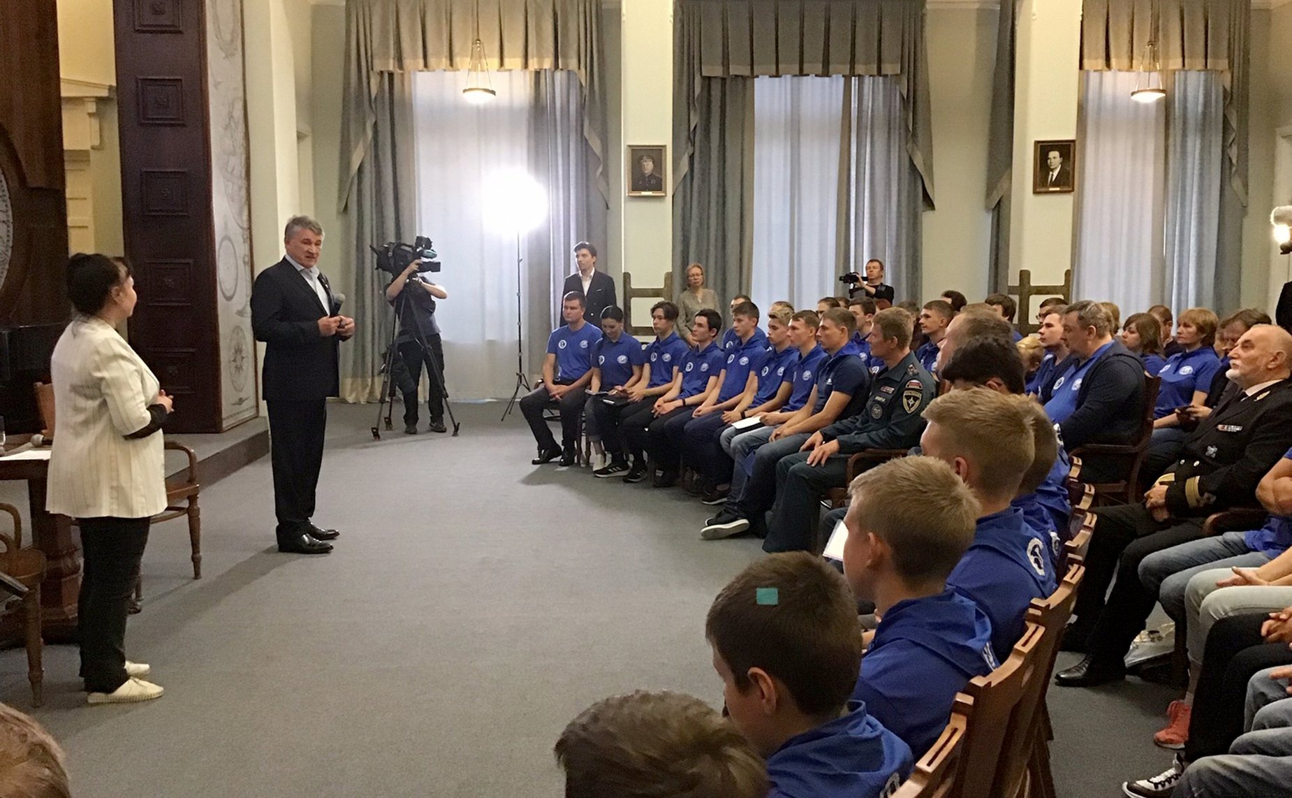 Ю. Воробьев встретился с участниками межрегиональной экспедиции «Вместе по Русскому Северу»