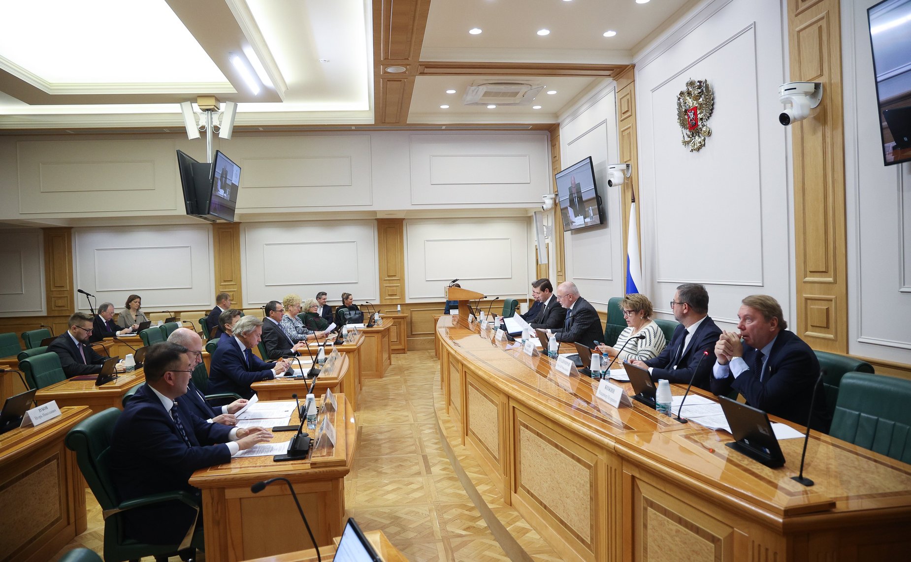 Заседание Комитета Совета Федерации по конституционному законодательству и государственному строительству