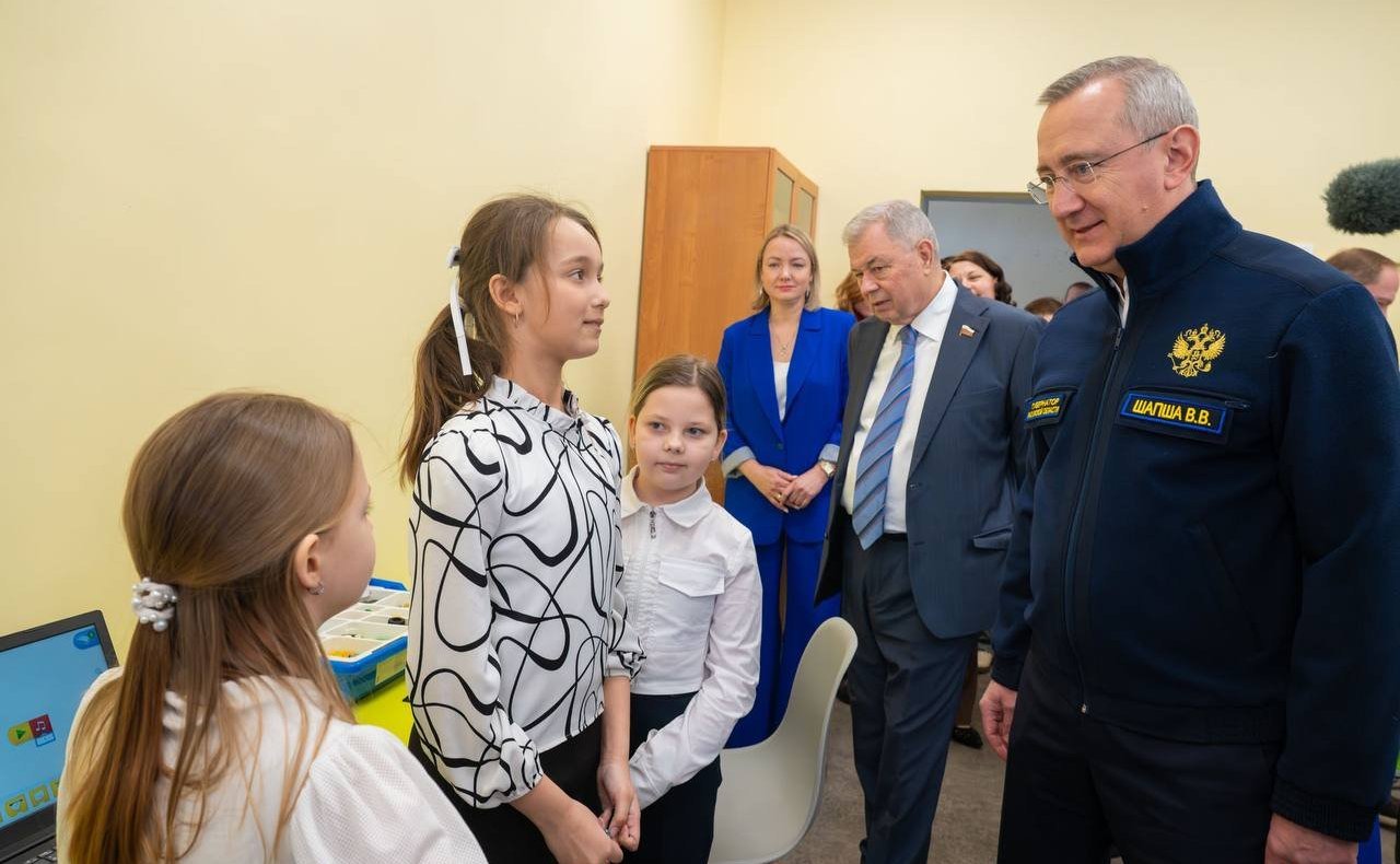 Анатолий Артамонов с рабочей поездкой посетил Кировский муниципальный округ Калужской области