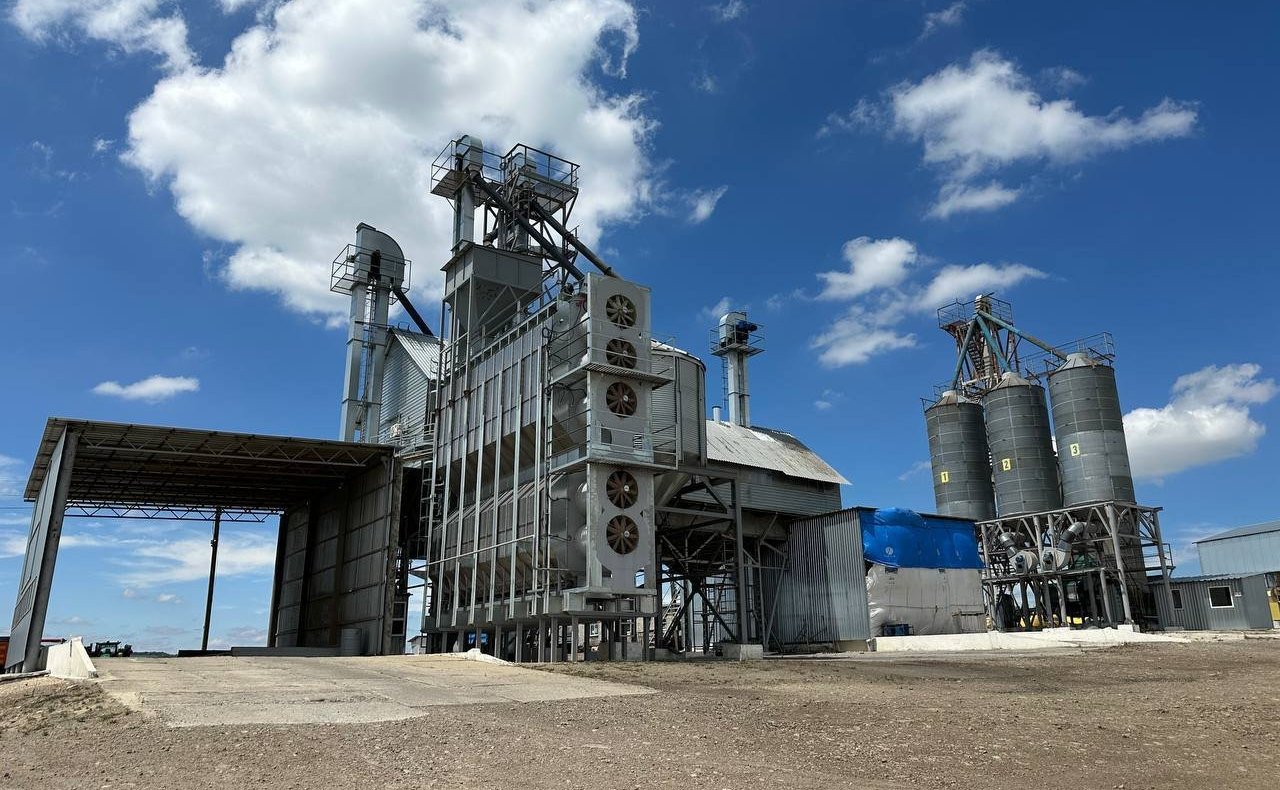 Дарья Лантратова проверила ход восстановления социальных объектов Марковского района ЛНР