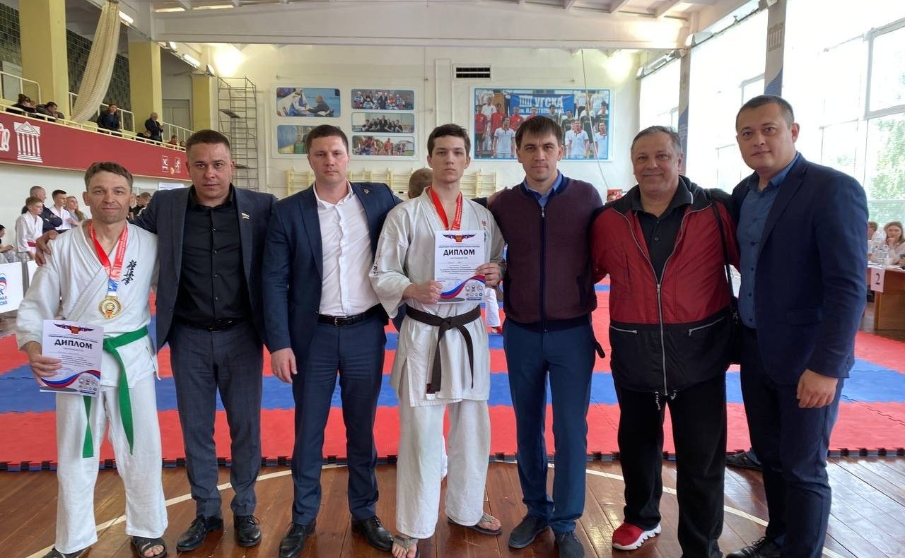 Айрат Гибатдинов принял участие в торжественном открытии Чемпионата и первенства региона по всестилевому каратэ в поддержку специальной военной операции
