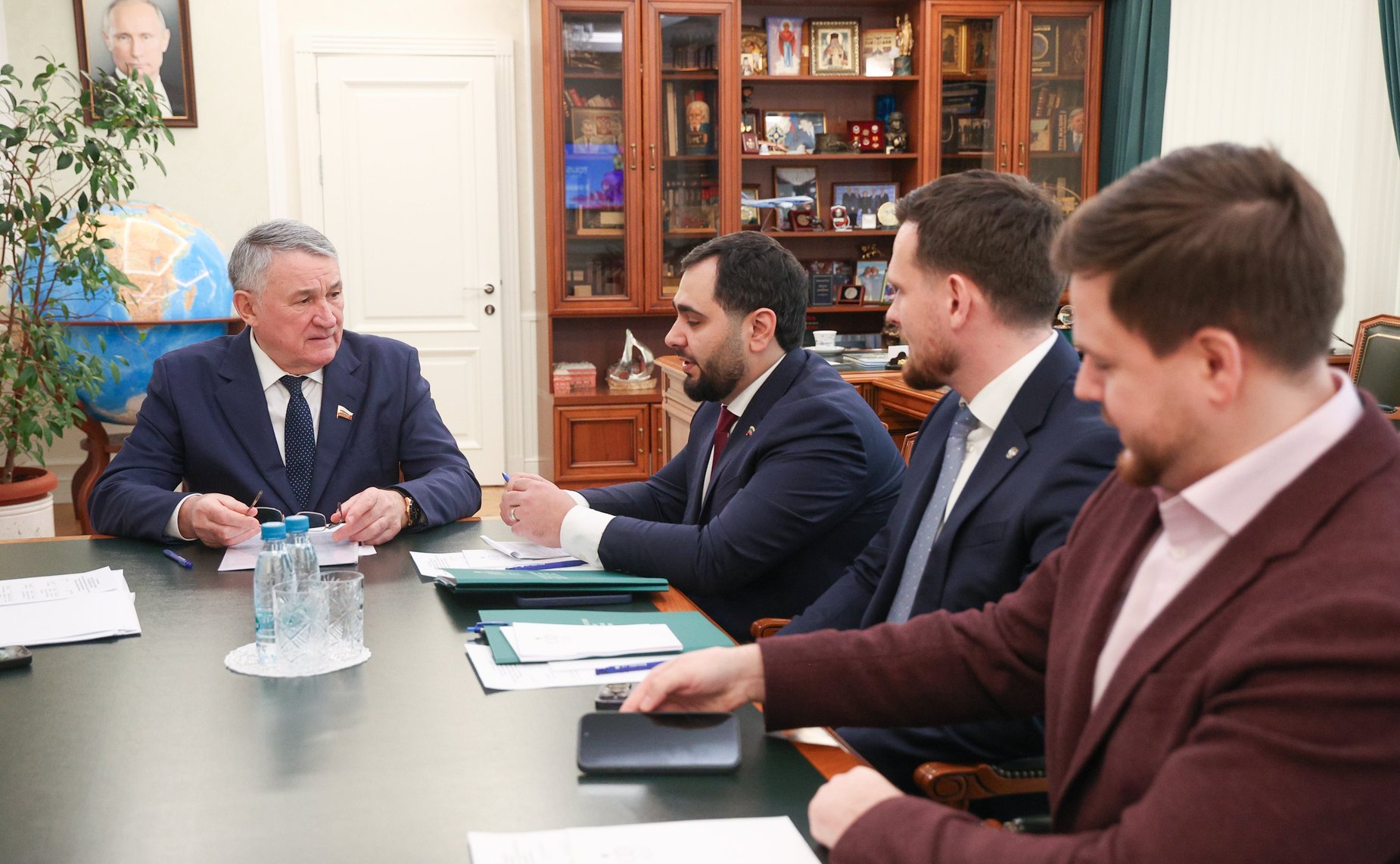 Совещание заместителя Председателя СФ Юрия Воробьева в рамках работы Межпарламентской комиссии по сотрудничеству между Федеральным Собранием РФ и Национальным Собранием Республики Армения