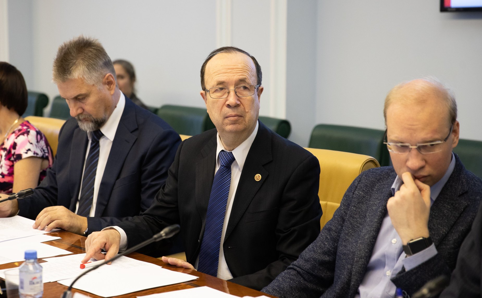 Совещание Комитета СФ по аграрно-продовольственной политике и природопользованию по доработке проекта постановления СФ по итогам «правительственного часа» на 445-м заседания