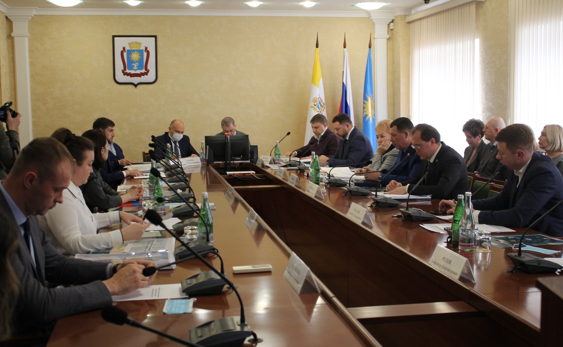 Анатолий Артамонов принял участие в совещании по вопросам социально-экономического и комплексного развития федерального курорта