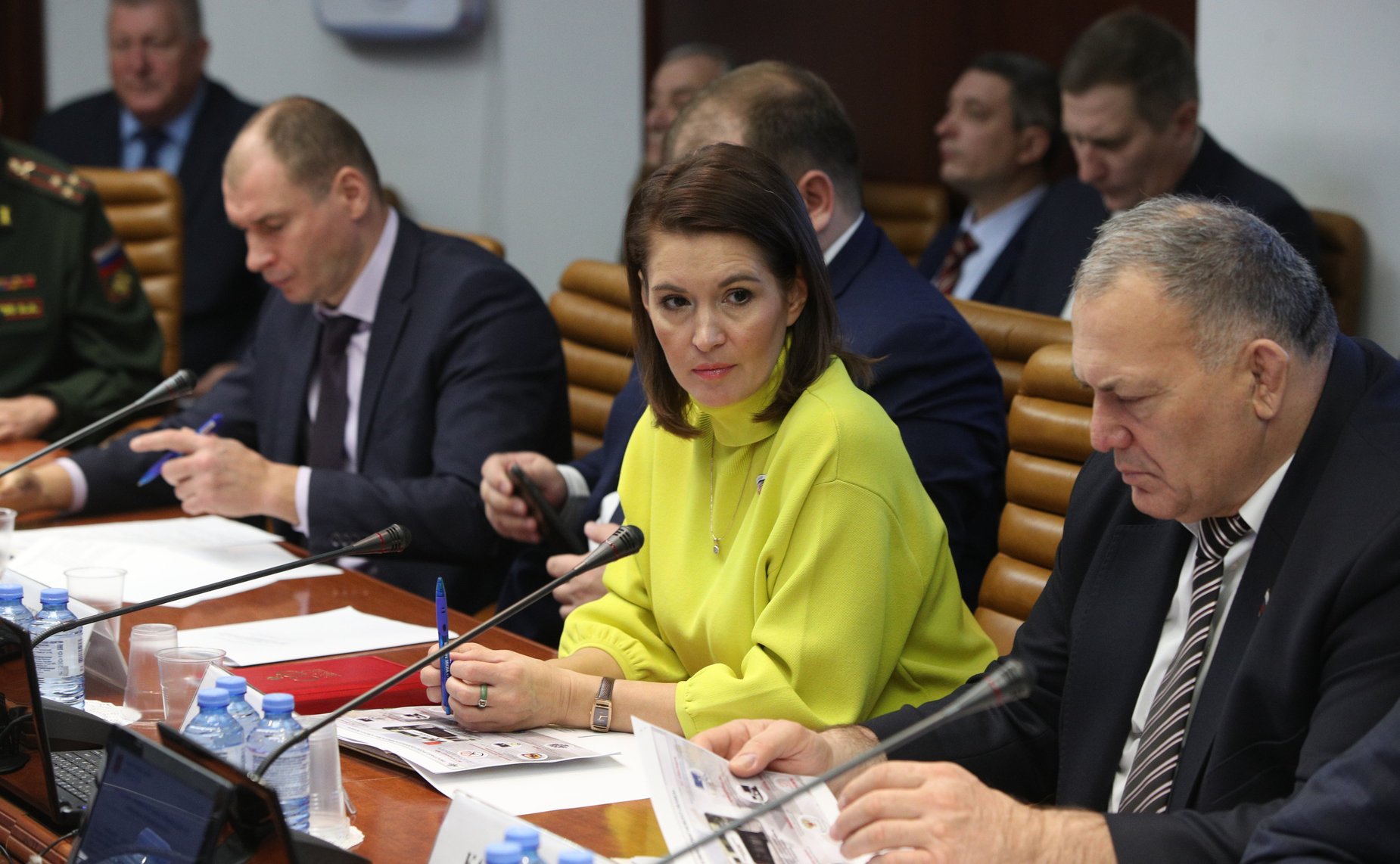 Круглый стол Комитета СФ по обороне и безопасности