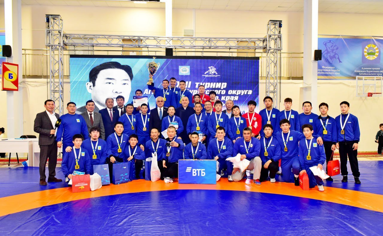Баир Жамсуев в рамках работы в Забайкальском крае принял участие в открытии XXIII турнира по вольной борьбе «Кубок памяти Бадмы Цыреновича Цыренова»