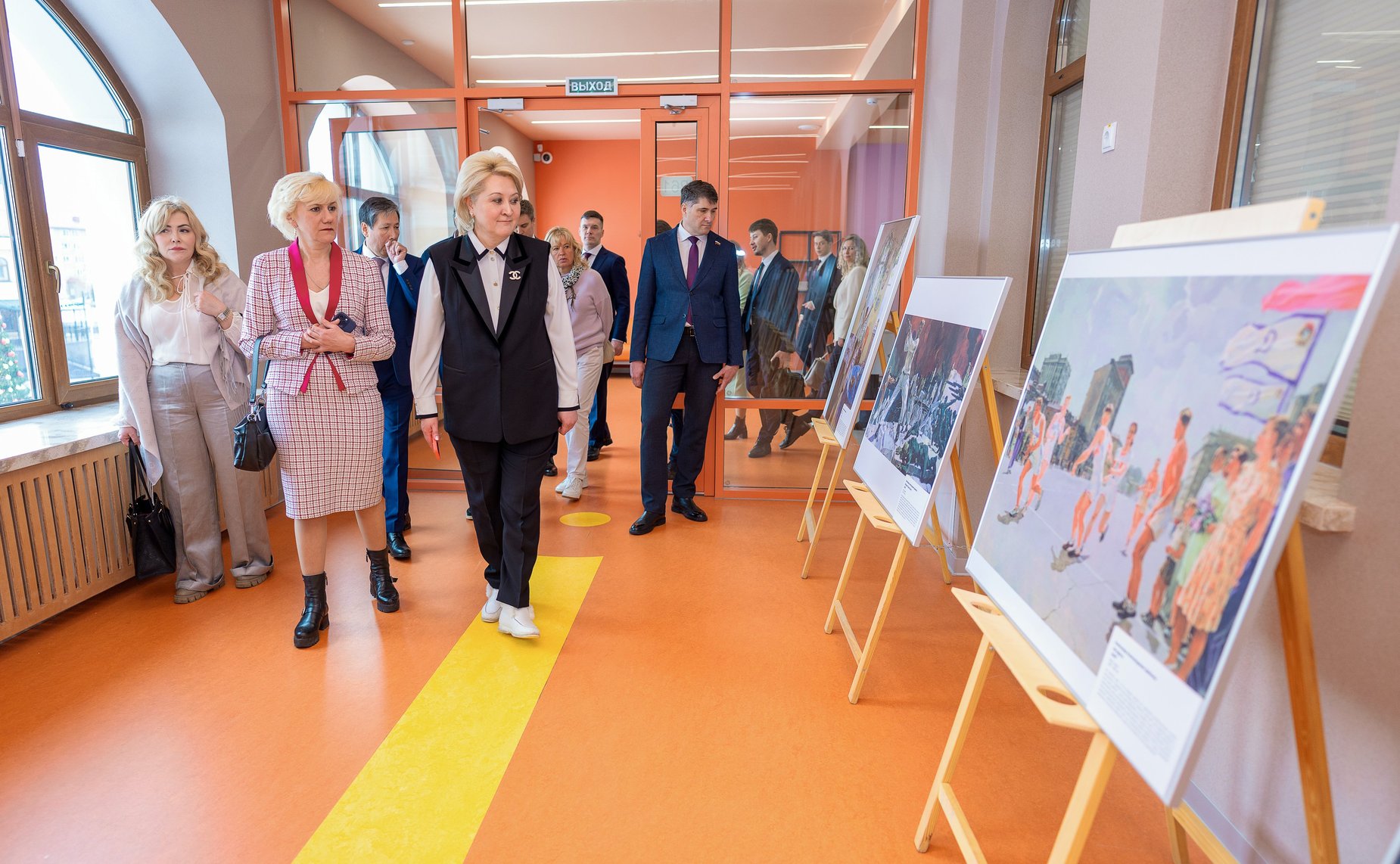 В рамках программы мероприятий Экспертного совета участники посетили школу №1