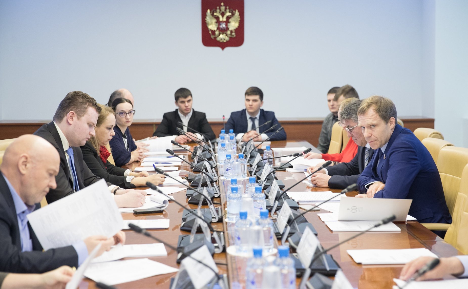 «Круглый стол» на тему «Вопросы повышения эффективности реализации полномочий федеральных парламентариев»