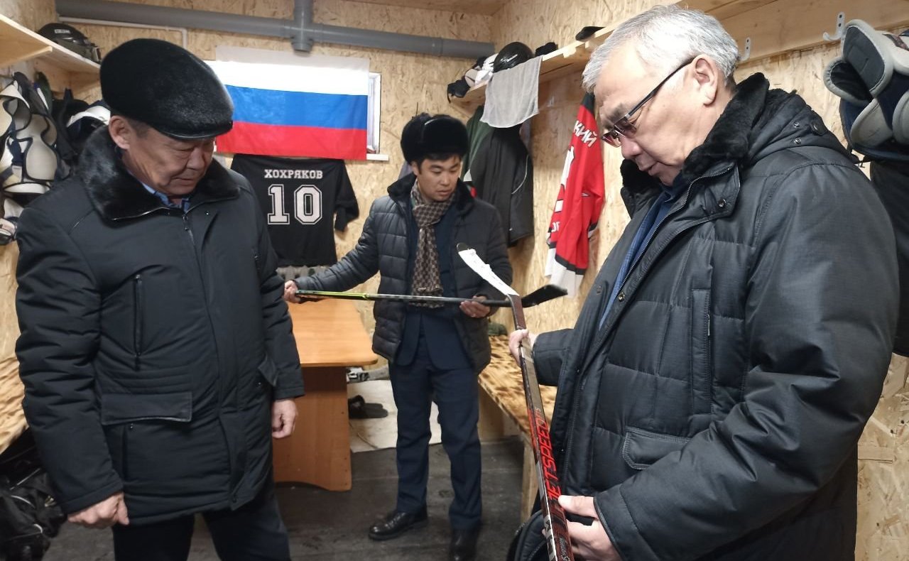 Баир Жамсуев посетил учреждения социальной сферы Агинского района