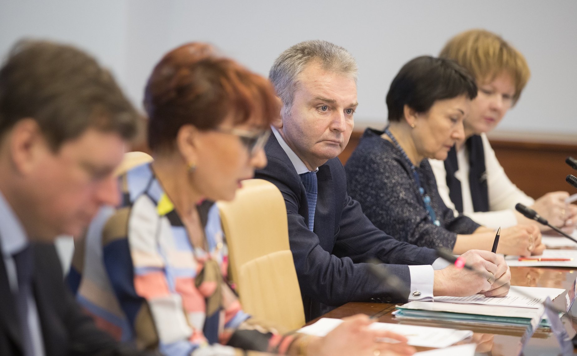 Заседание рабочей группы Комитета СФ по социальной политике по законодательному регулированию применения лекарственных средств в педиатрии