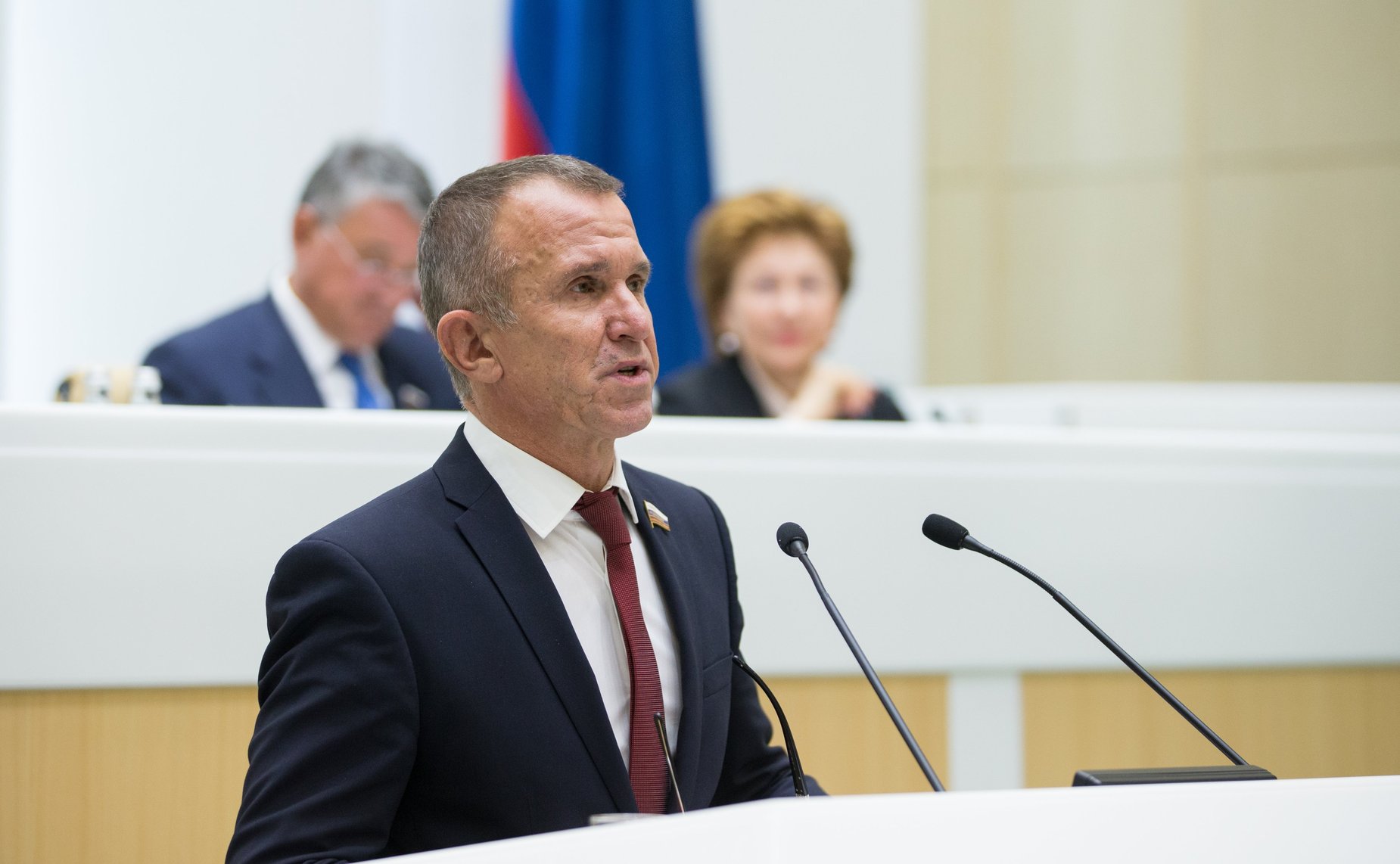 В. Кравченко