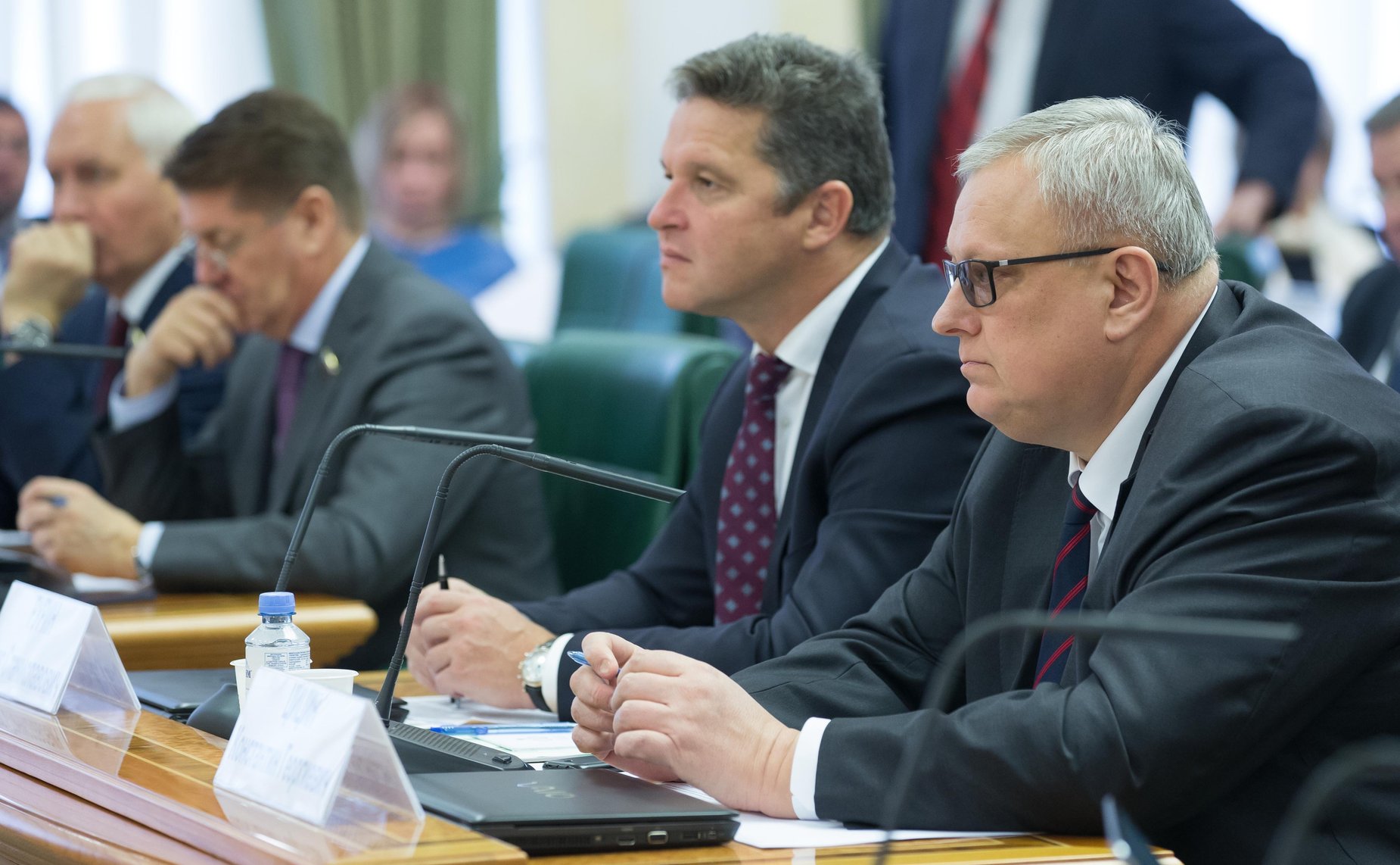 Парламентские слушания на тему «Новые механизмы переселения граждан из непригодного для проживания жилищного фонда: вопросы законодательного регулирования»