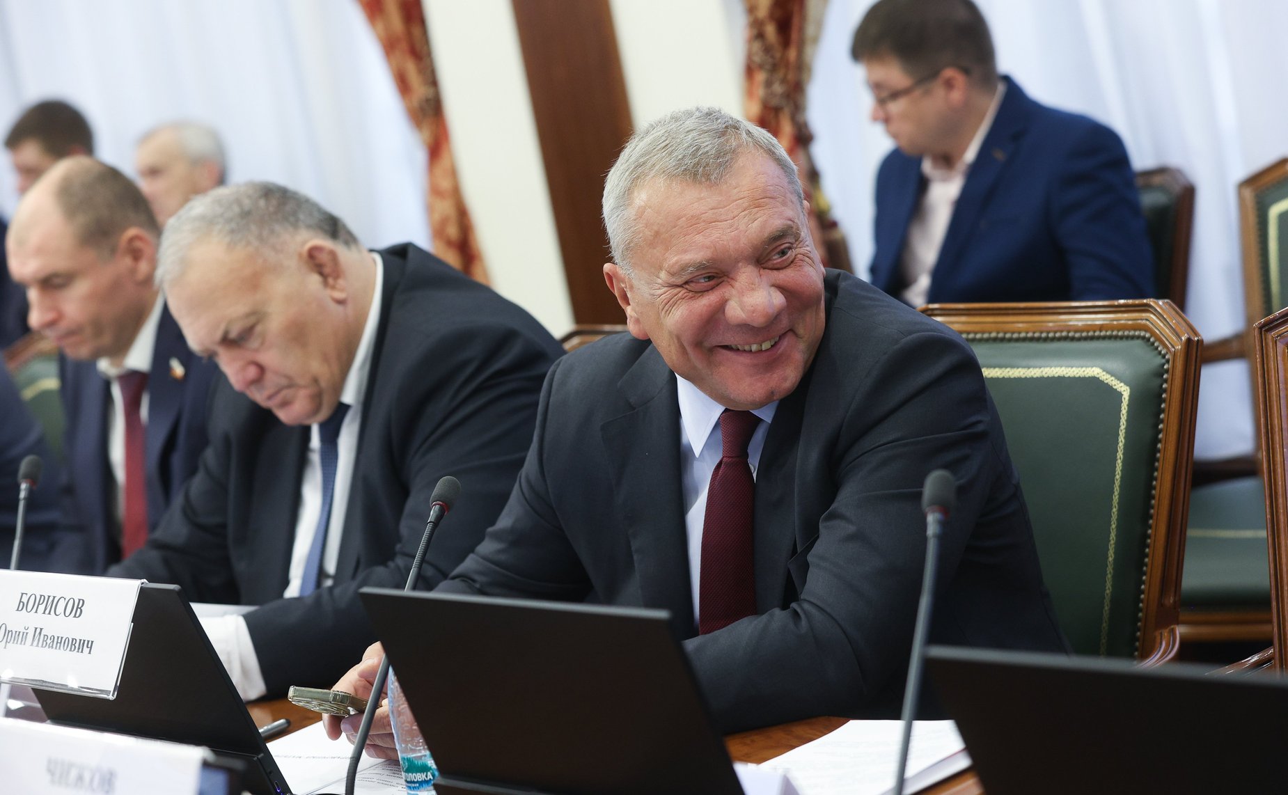 Юрий Борисов