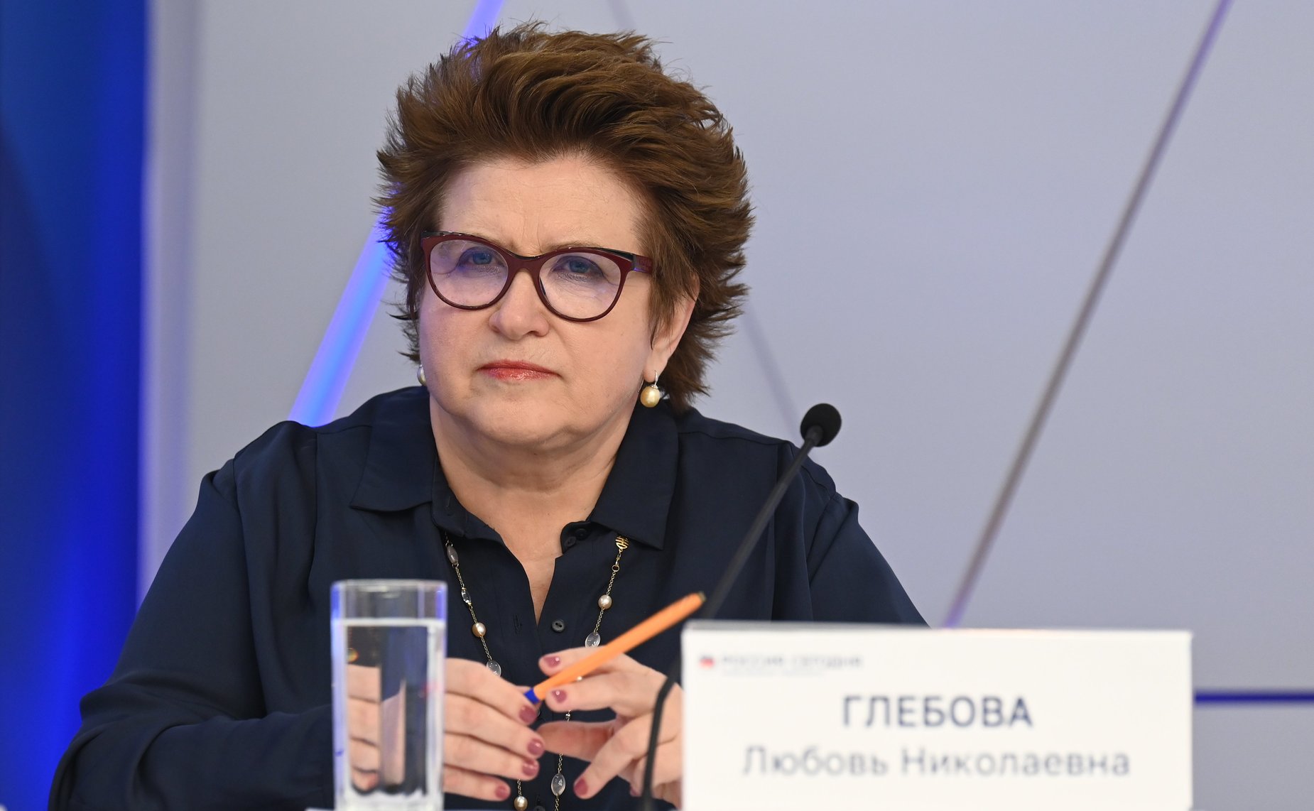 Любовь Глебова