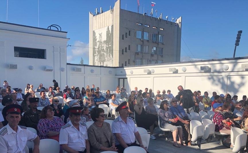 Екатерина Алтабаева приняла участие в мероприятиях, приуроченных ко Дню России и Дню города Севастополя