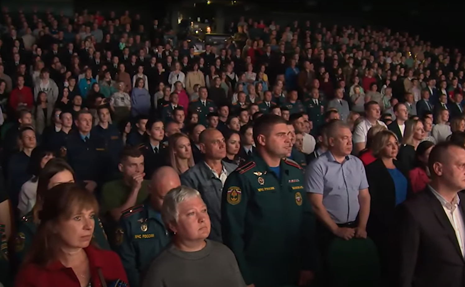 Александр Вайнберг посетил финальный этап конкурса музыкального творчества пожарных и спасателей