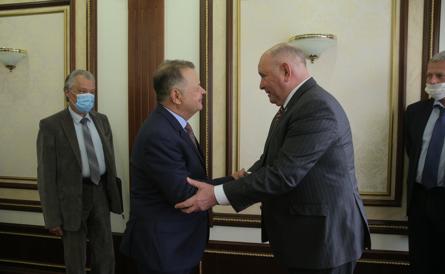 Встреча председателя Комитета СФ по международным делам Григория Карасина с Чрезвычайным и Полномочным Послом Федеративной Республики Бразилии в РФ