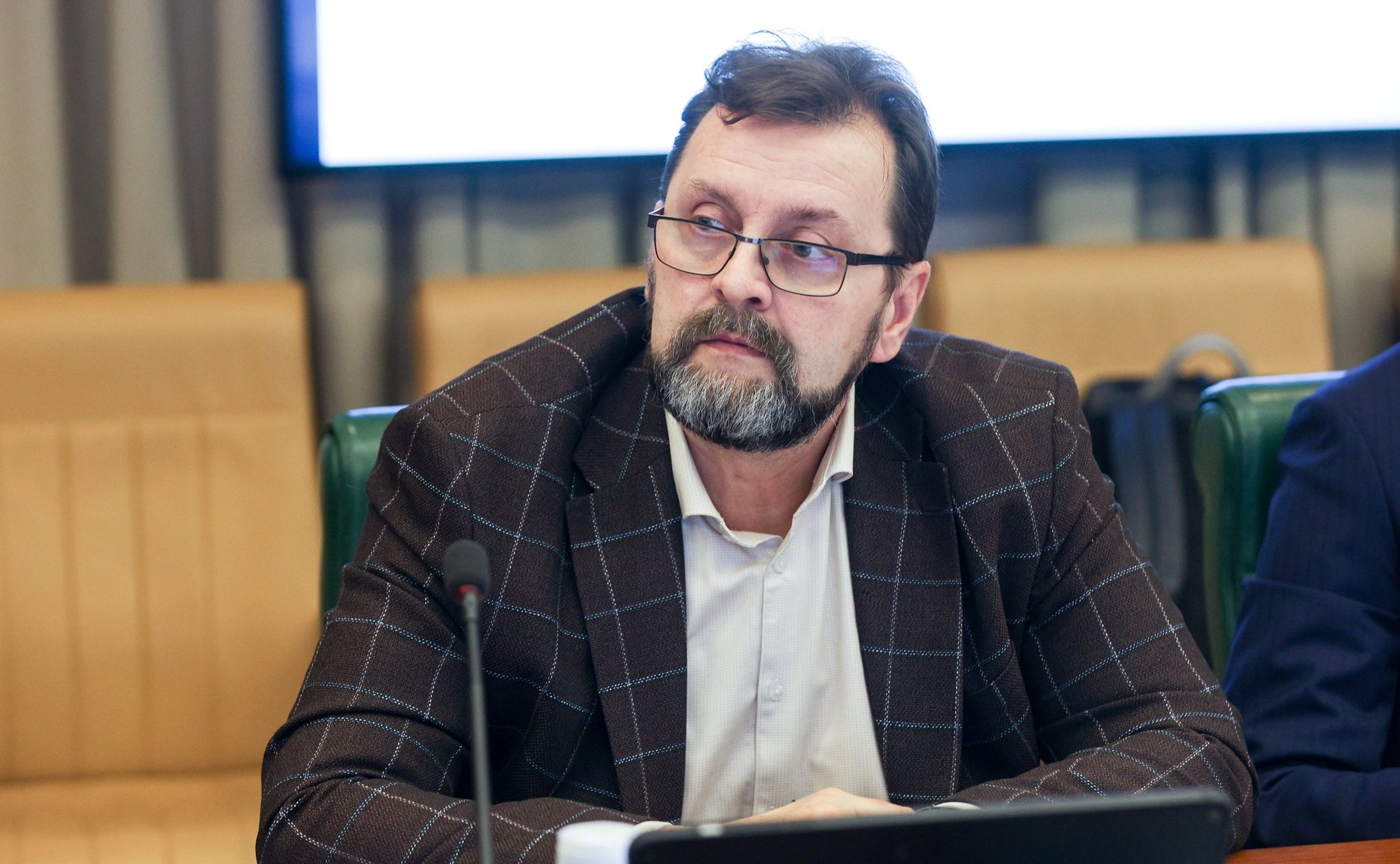 Круглый стол Комитета Совета Федерации по экономической политике «О перспективах обновления инфраструктуры и подвижного состава городского электрического транспорта в субъектах Российской Федерации»